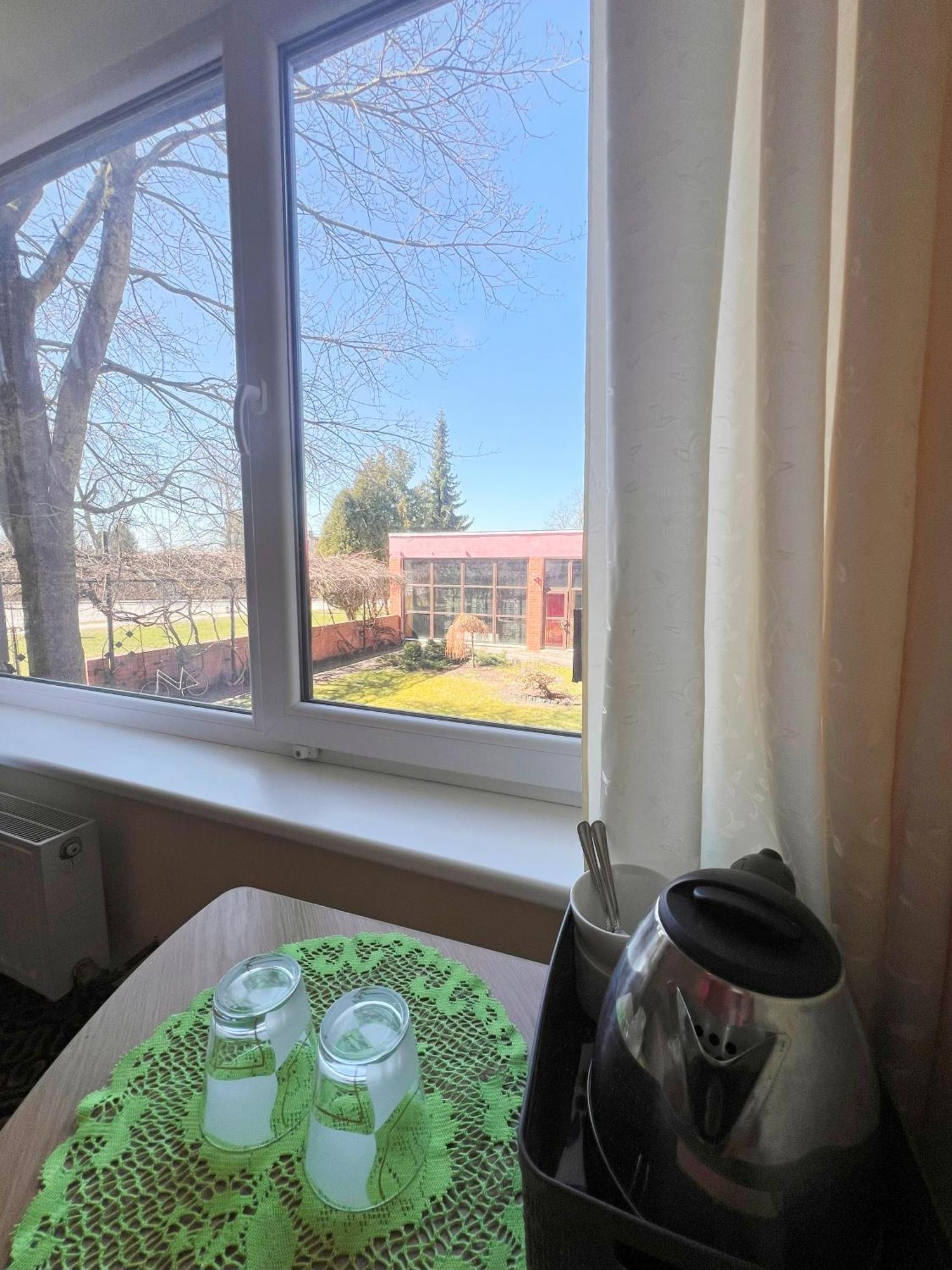 Park Hotel Ķekava Екстериор снимка